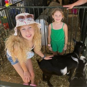 Meet your Posher, Russell